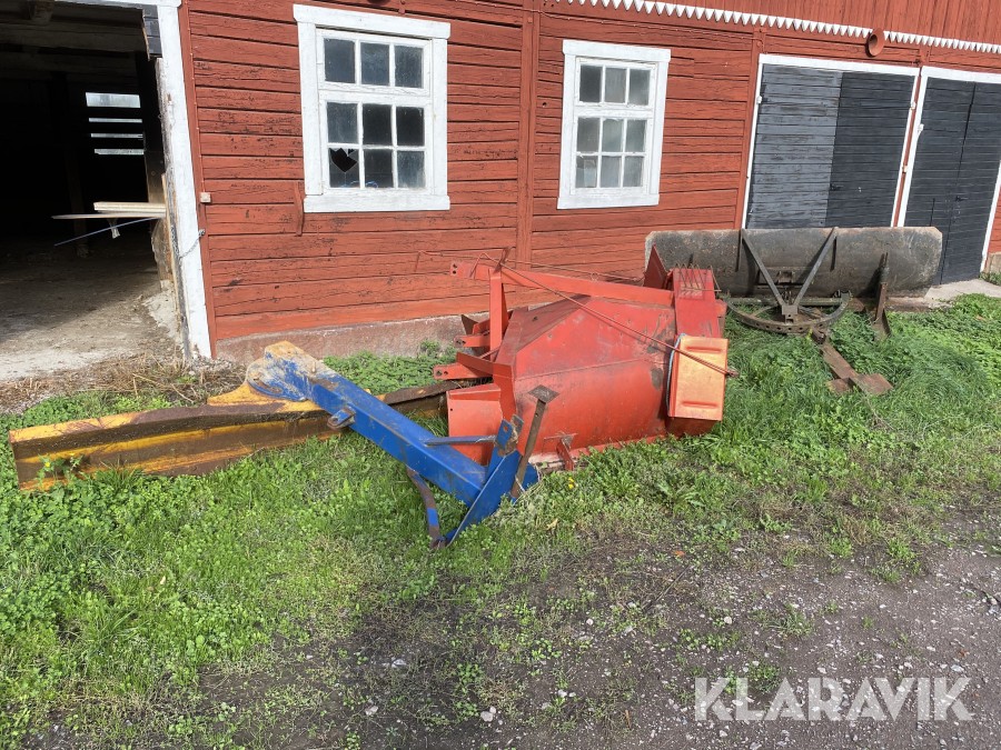 Snöröjningsredskap