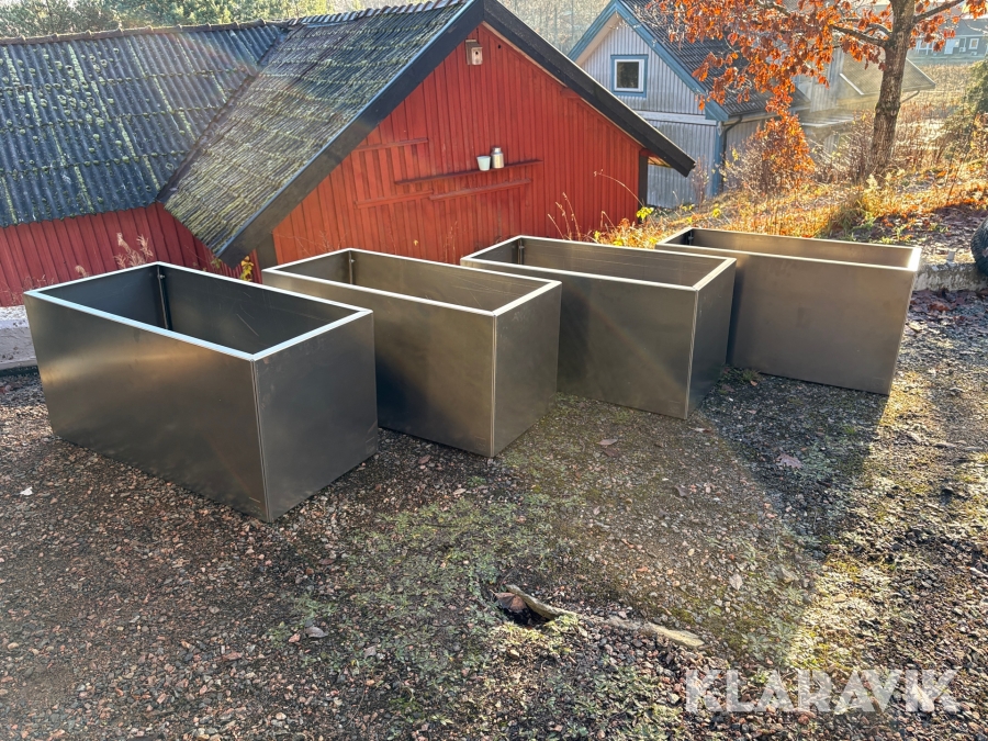 Planteringskärl för utemiljö ADD Garden I Cortenplåt 4 st 
