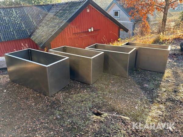 Planteringskärl för utemiljö ADD Garden I Cortenplåt 4 st