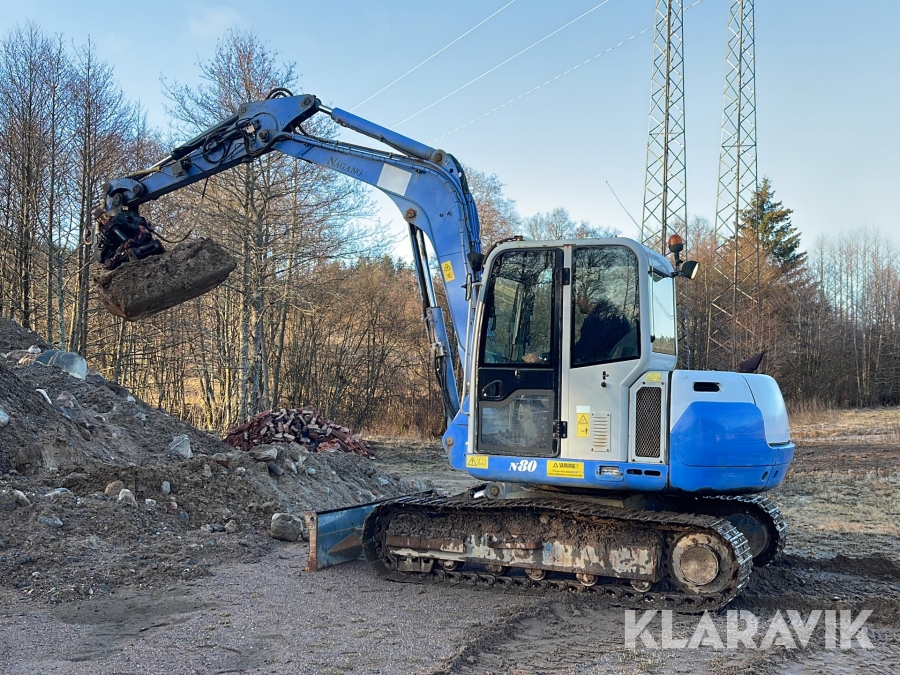 Grävmaskin Nagano N80 3 skopor & rotator