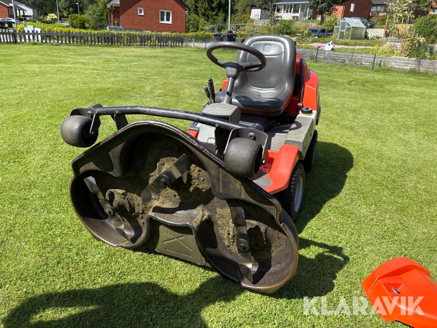Åkbar gräsklippare Husqvarna PR 17 AWD