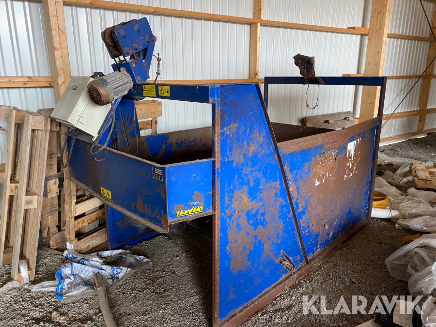 Rälshängd upprullare Huma BR.136