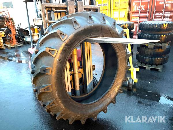 Traktordäck Ascenso TDB 120 16,9-38 8 lager