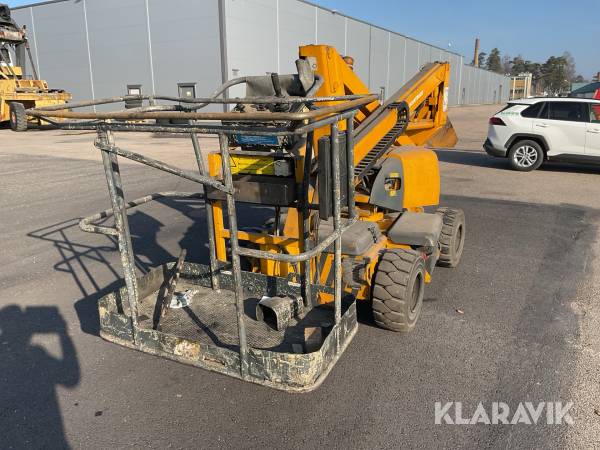Vikbomslift Terex TA33