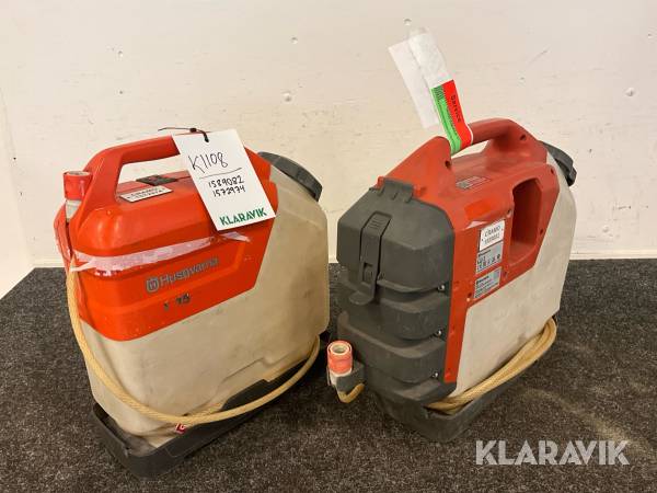 Vattentank med batteridriven pump Husqvarna WT15 2st