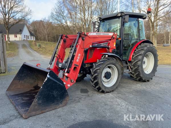 Traktor Massey Ferguson 3625 med lastare