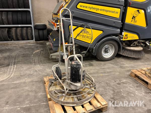 Glättare Dynapac BG 33E