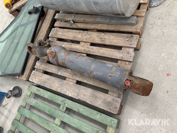 Lyftcylinder Volvo L120C