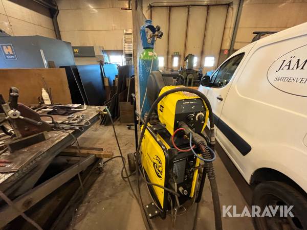 Svets ESAB Warrior 500i