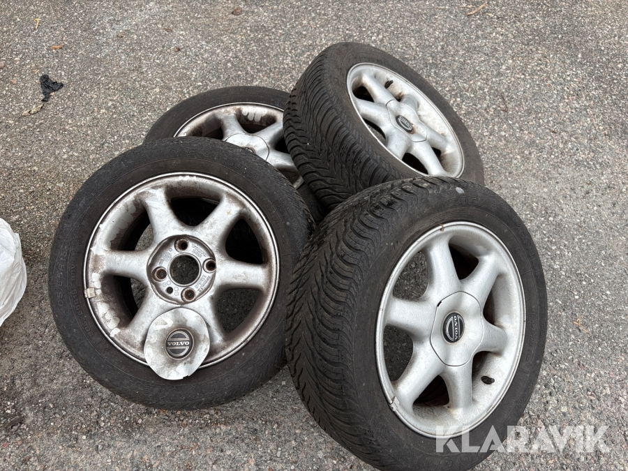 Däck och fälg 205/55R15 Goodyear Eagle Ventura 4st