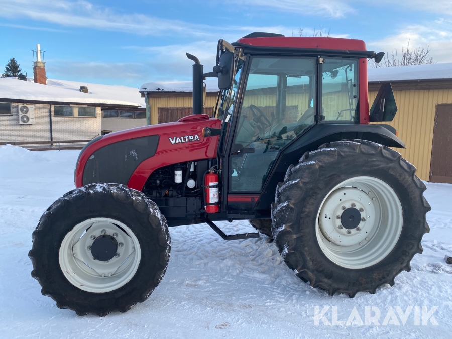 Traktor Valtra A82
