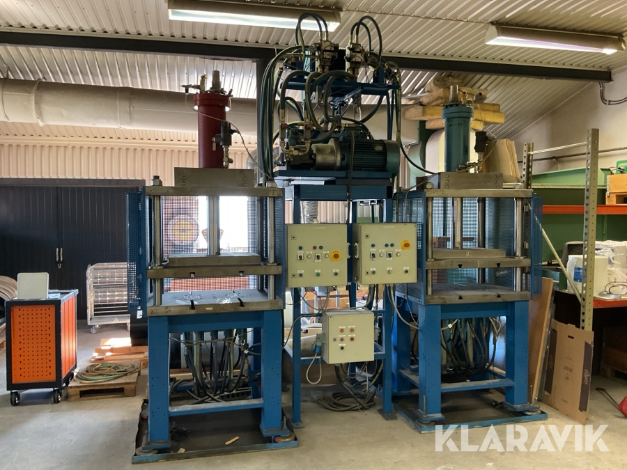 Hydraulisk press 2 stationer