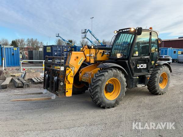 Teleskoplastare JCB 535-95 med hydrauliska gafflar