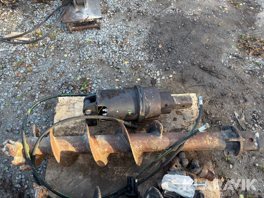 Jordborrar med hydraulisk drivenhet S45