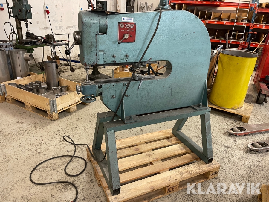 Nibblingsmaskin Nibbler Junior, Klaravik auktioner