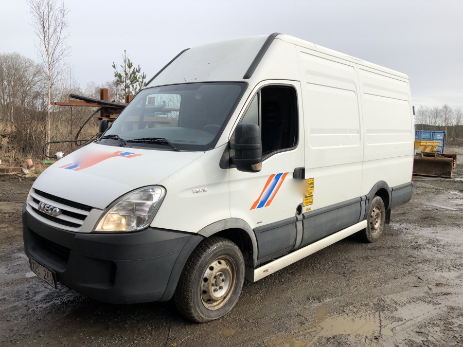 Van Iveco 35S12 -07 inkl verkstadsinredning