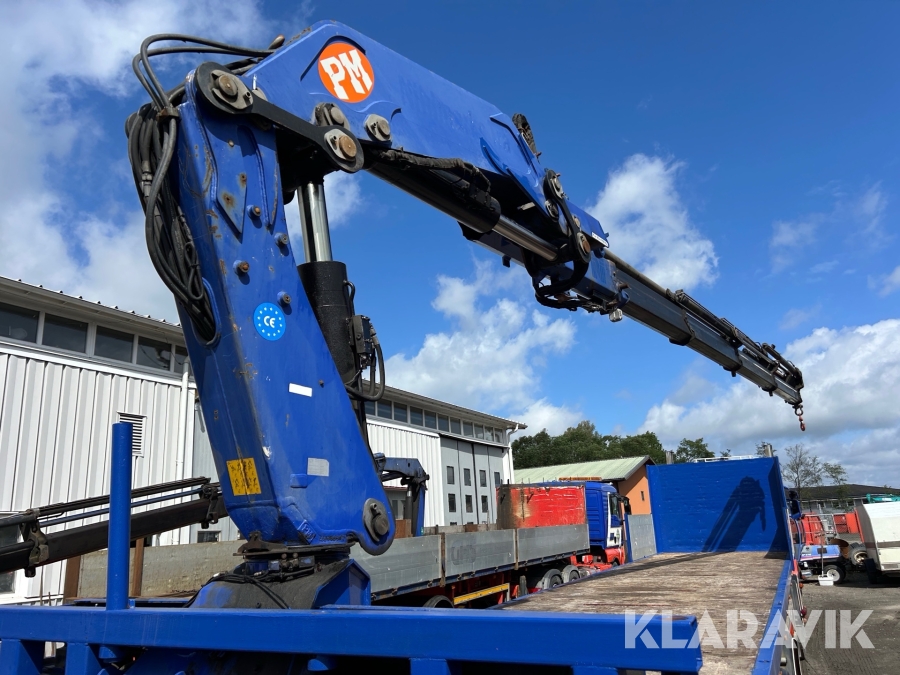 Lastbilskran PM 30 SP med fjärrstyrning & 6 hydrauliska utskjut