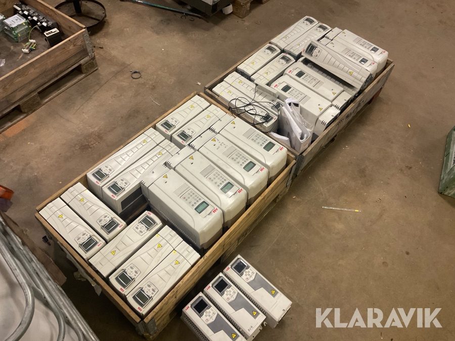 Frekvensomvandlare ABB olika modeller