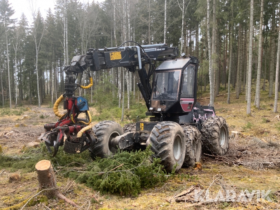 Skördare Valmet 901-6WD med Valmet 945 aggregat