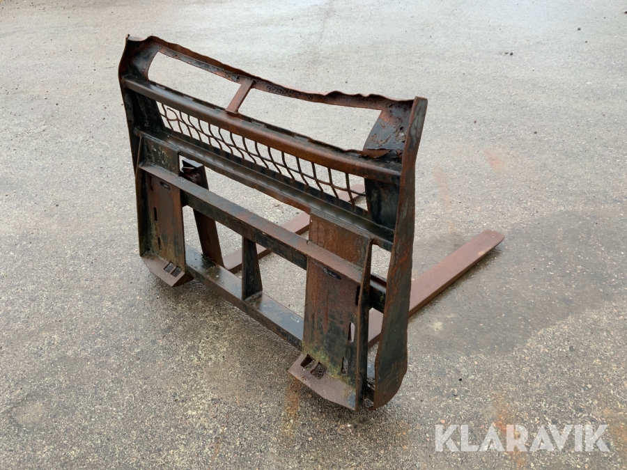 Pallgafflar Bobcat fäste