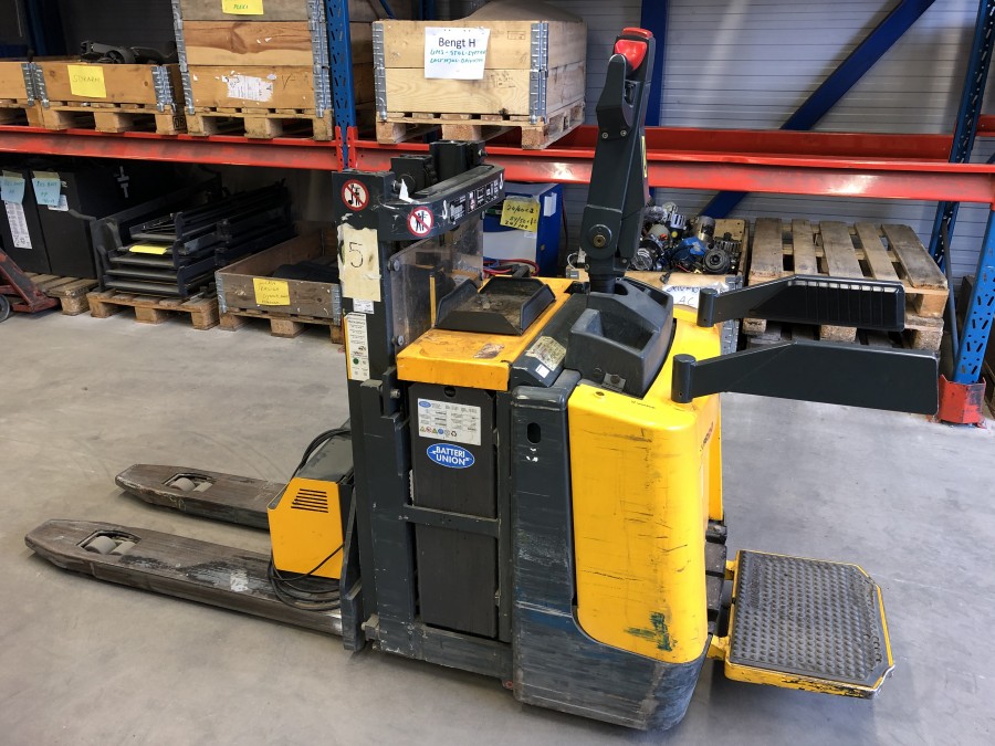 Ledlåglyftare Jungheinrich ERD -98