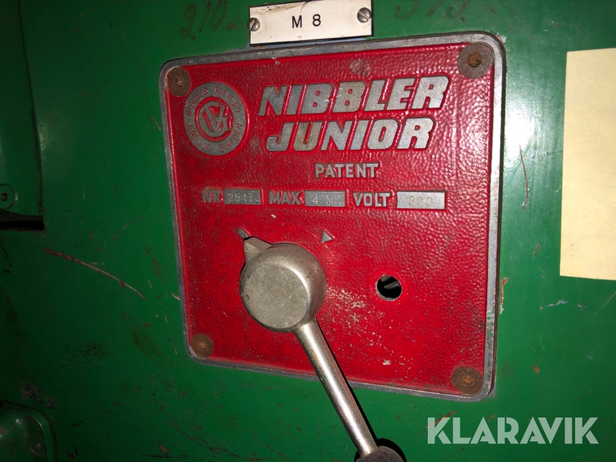 Klaravik Auktioner Plåtnibbler Nibbler Junior