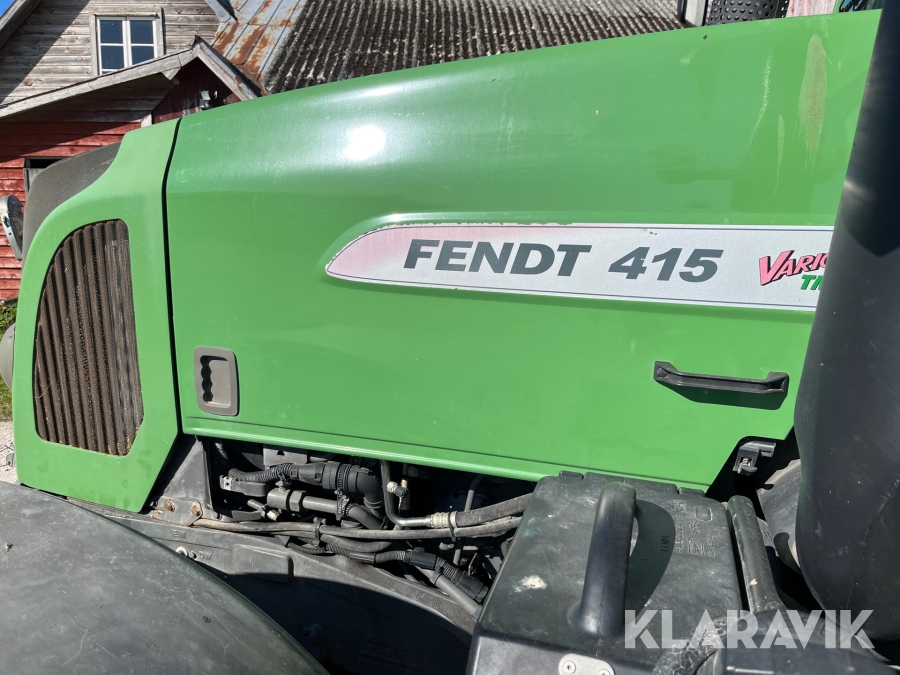 Traktor Fendt 415 Vario TMS med frontlyft
