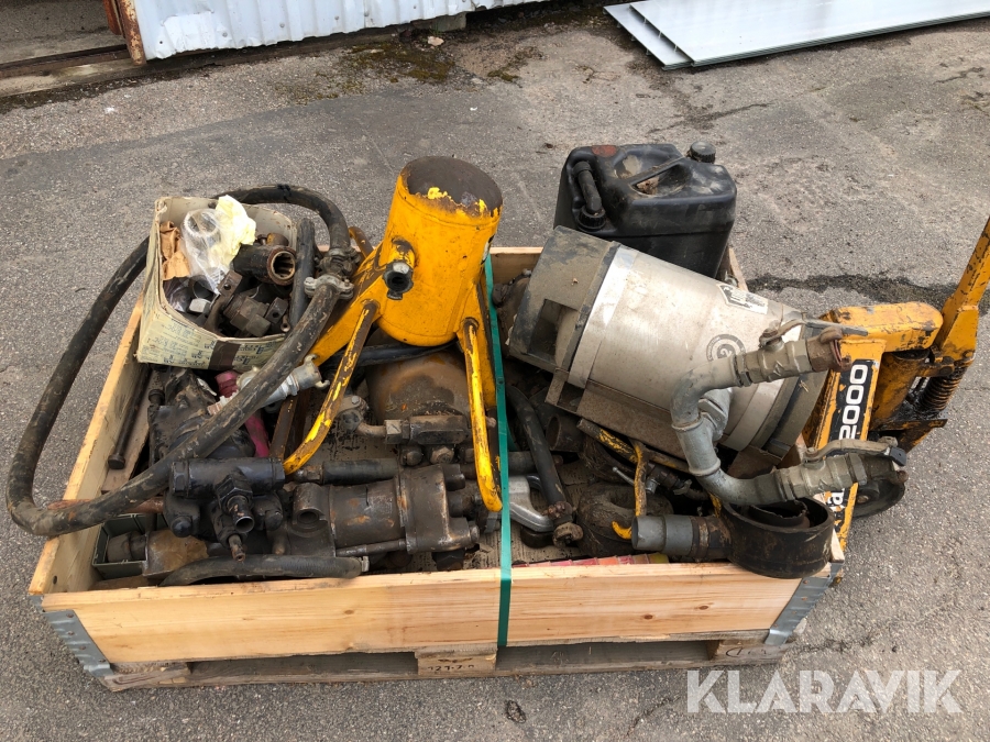 Bergborr utrustning och borr 