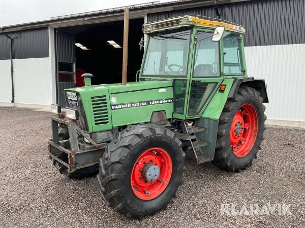 Traktor Fendt 310 LSA turbomatik med snöblad