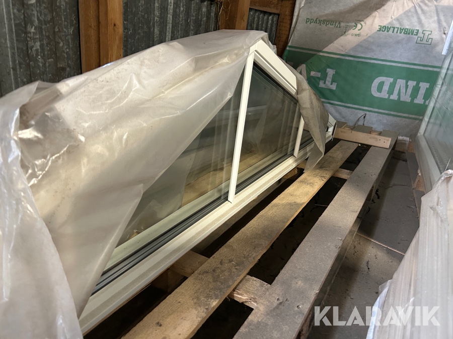 Fönster Elitfönster 2400/547