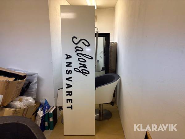 Skylt med belysning (utbytbar front)