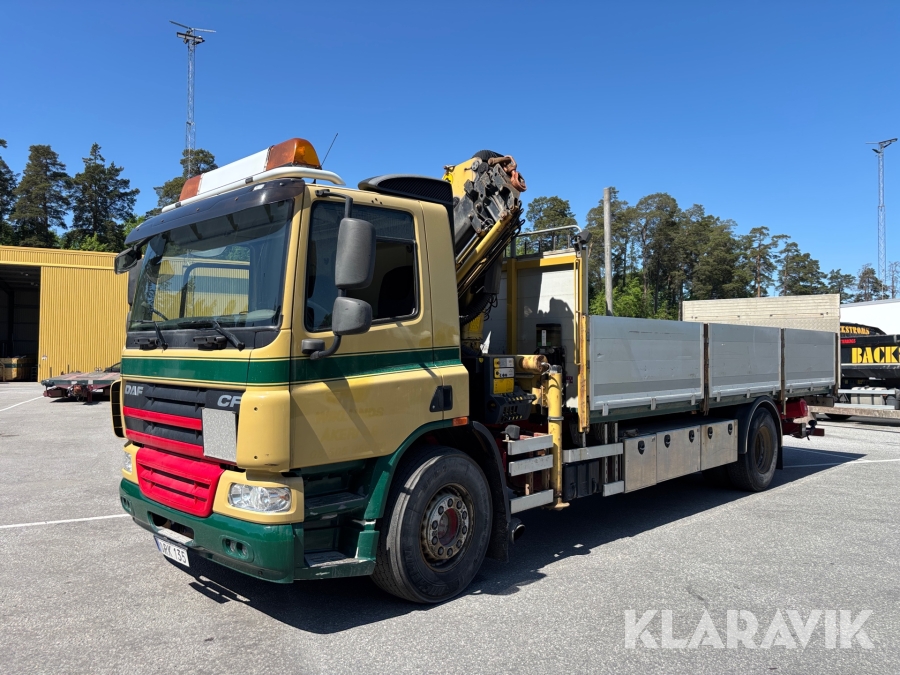 Kranbil DAF FA 75310U med bakgavellyft