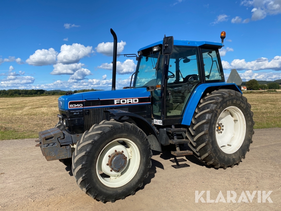 Traktor Ford 8340 SLE