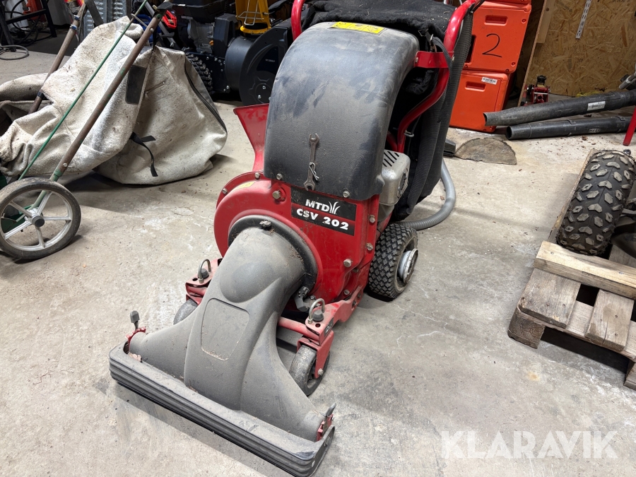 Lövsugsmaskin MTD CSV 202