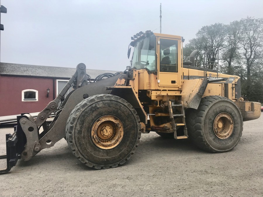 Hjullastare Volvo L220 D