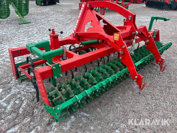 Harv Agro-Masz med såmaskinslyft