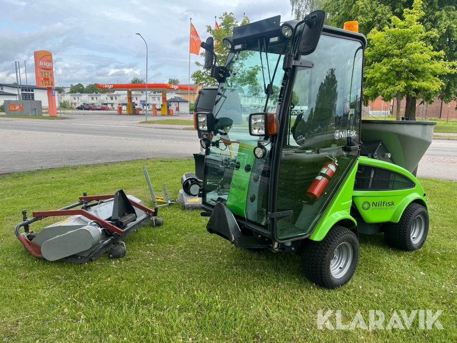 Redskapsbärare Nilfisk City Ranger 2250 med redskap
