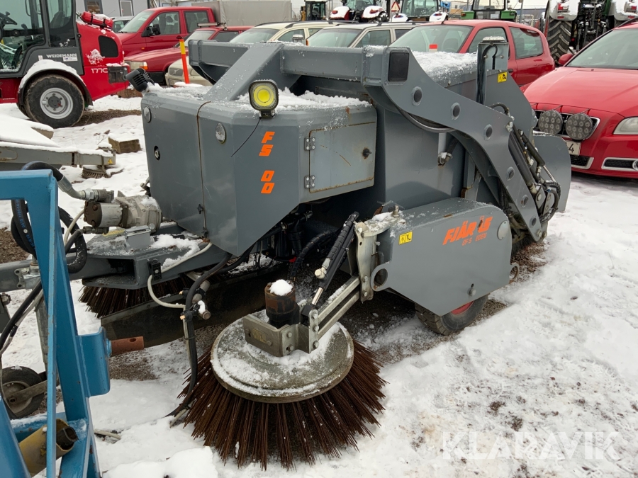 Sopmaskin Fjärås FS 700 bogserad