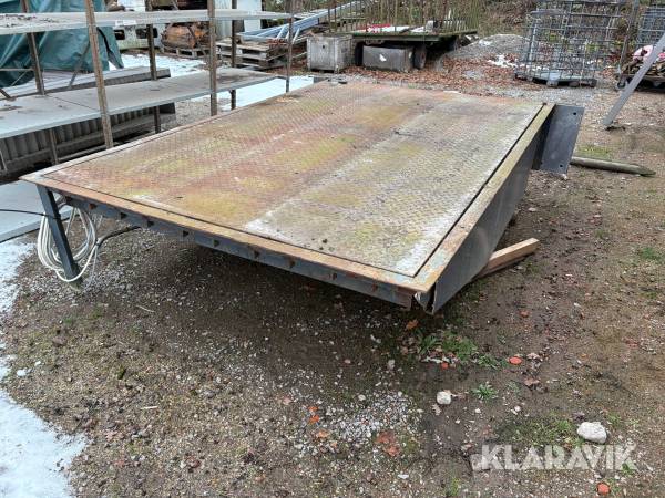 Lastkaj hydraulisk Scandock AB