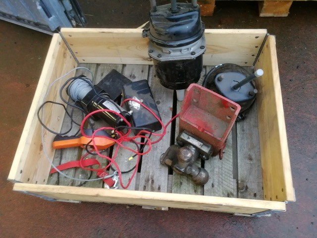 Elmax mutterdragare, Elvinch med styrdokument, Triplexdrag, Diverse bromsklockor.