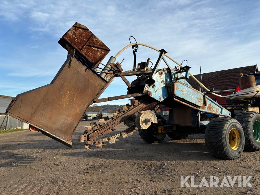 Täckdikesmaskin / Dräneringsmaskin Bart 160