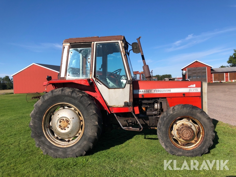 Traktor Massey Ferguson MF 675, Vänersborg, Klaravik auktio