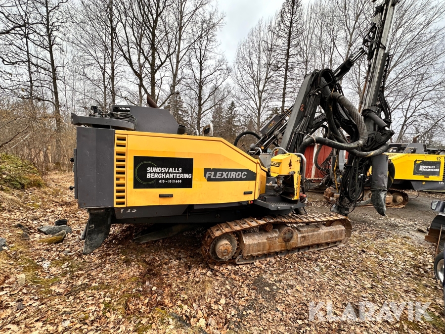 Borr och borrvagn Atlas Copco T35-01