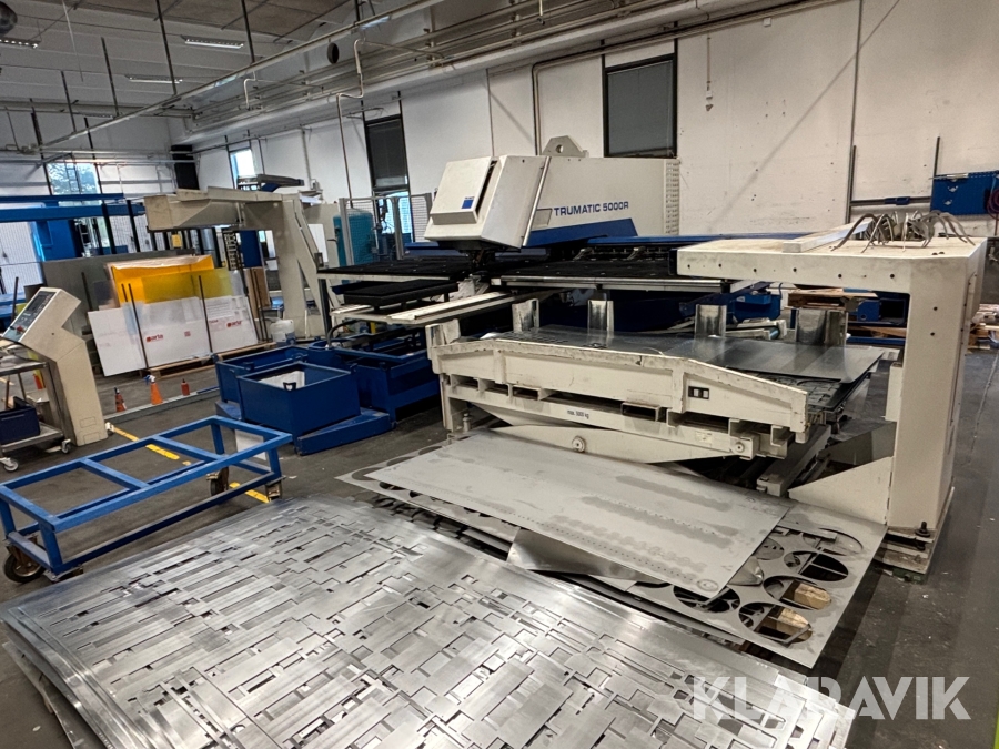 Stansmaskin Trumpf Trumatic 5000R Helautomatisk med Sheetmaster 