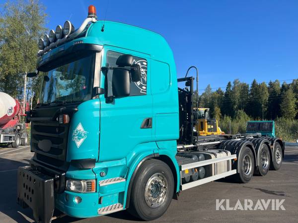 Lastväxlare Scania R490LB8X4*4HNB Plogutrustad