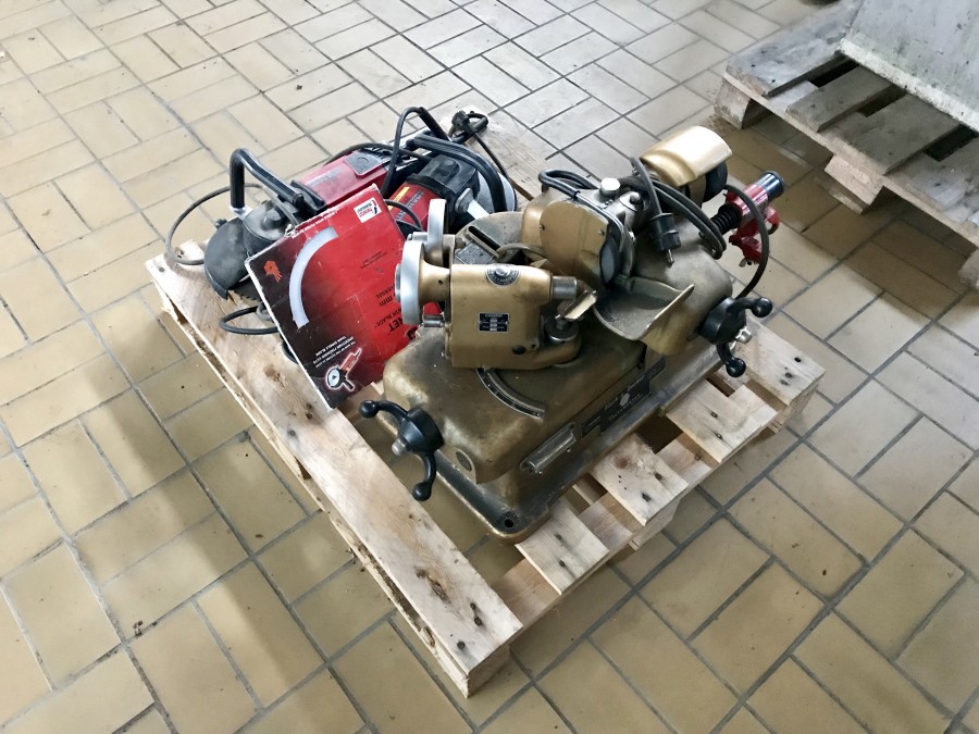 Ventilslipmaskin samt elkap