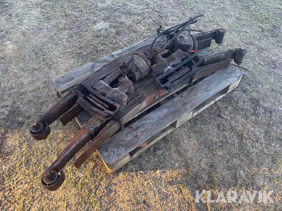 Bladfjädrar samt bromsok Volvo FL608