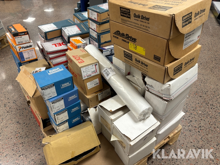 Parti med skruv, bult, expanderbult till betong m.m