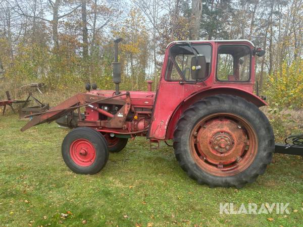 Traktor Volvo BM 350 med frontlastare