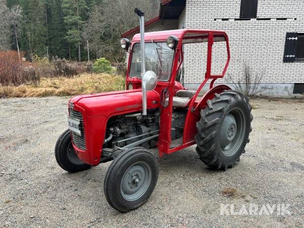 Veterantraktor Massey Ferguson 35